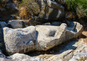 kouroi-di-naxos